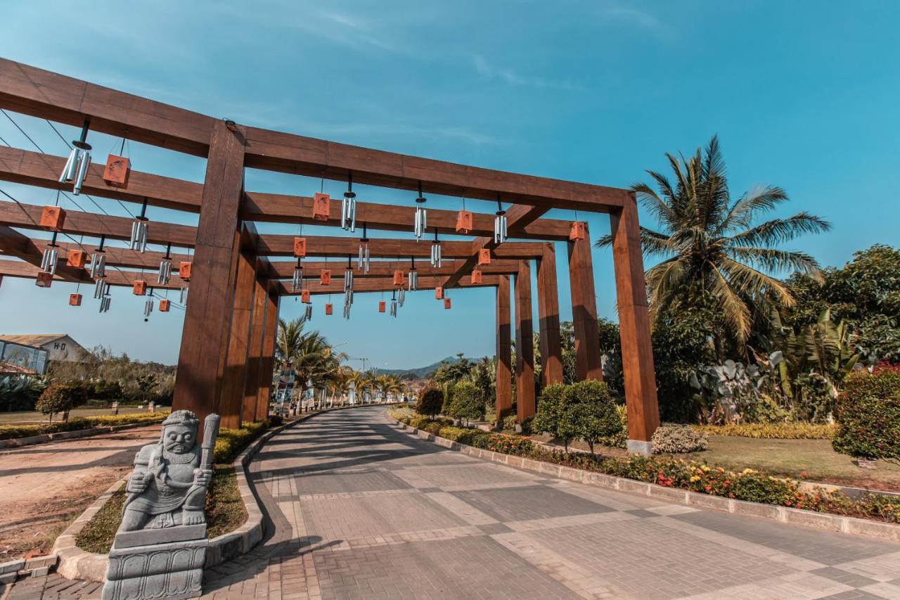Collection O 9 Villa Ubud Anyer Exterior photo