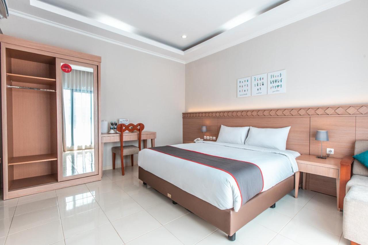 Collection O 9 Villa Ubud Anyer Exterior photo